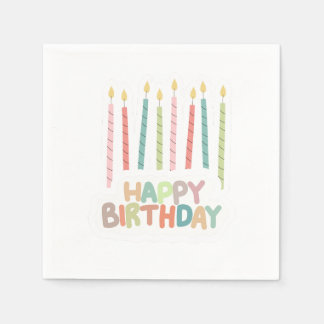 Alles Gute zum Geburtstag mit Kerzen darauf Serviette