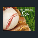 Alles Gute zum Geburtstag Son Baseball mit Mitt Postkarte<br><div class="desc">Ein Baseball und Mitt im großen Sommergras - völlig individuell für Sie angepasst!</div>