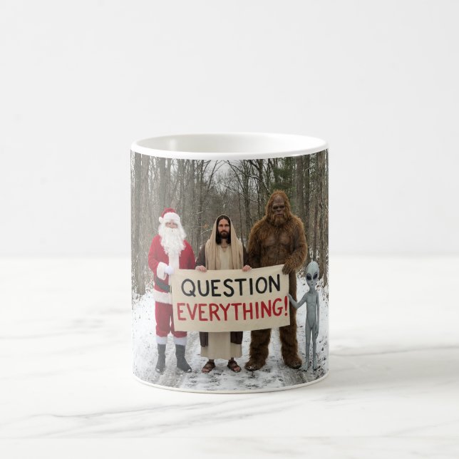 Alles in Frage stellen Kaffeetasse (Mittel)
