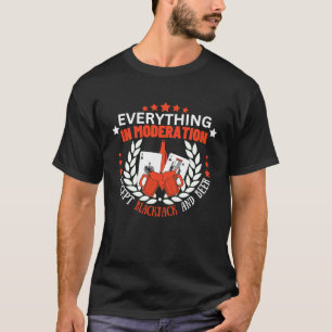 Alles in Maßen außer Blackjack und Bier T-Shirt