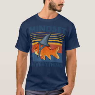 Alles ist Mindset Haiflossen-Goldfisch Vintage T-Shirt