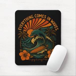 Alles kommt in Waves Retro Mousepad