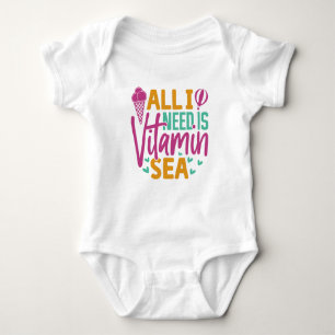 Alles was ich brauche ist Vitamin Sea-54801 Baby Strampler