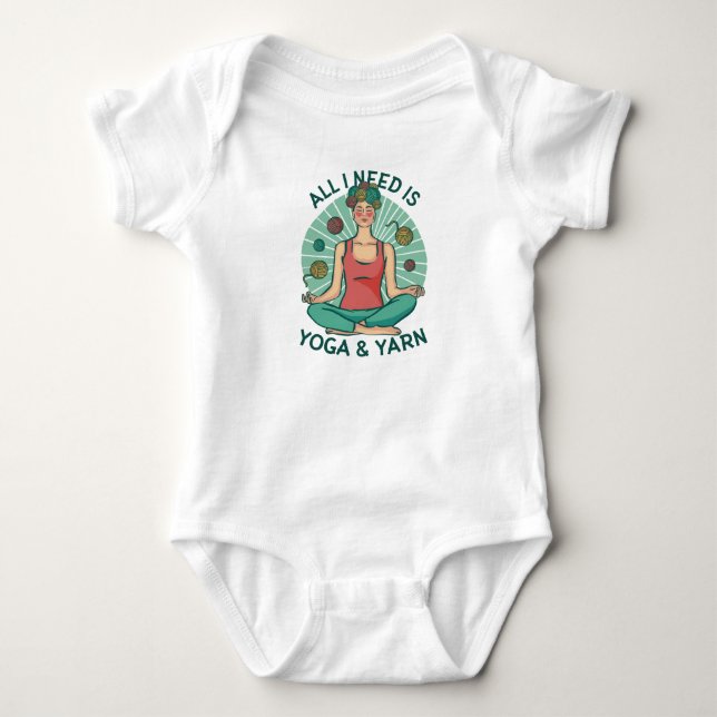 Alles, was ich brauche, ist Yoga und Yarne Phrase Baby Strampler (Vorderseite)