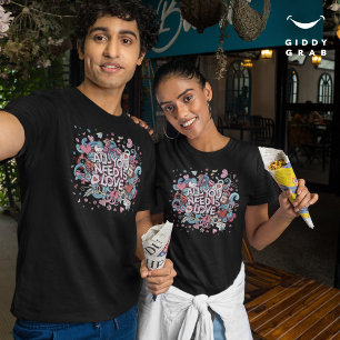 Alles was Sie brauchen ist Liebe Retro Vintag Typo T-Shirt