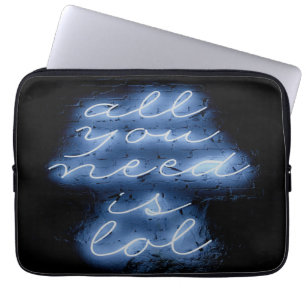 Alles was Sie brauchen ist LOL Neon Blue Sign Laptopschutzhülle