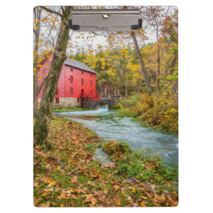 Alley Mill im Herbst Klemmbrett