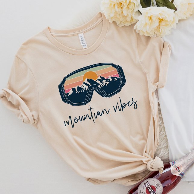 ALLIE Ski Snowboarden Berg Vibes Bachelorette T-Shirt (Von Creator hochgeladen)