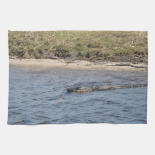 Alligator in der Wasserküche Handtuch