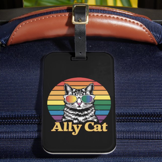 Ally Cat LGBT Rainbow Flag LGBTQ Geschenk Gepäckanhänger (Vorderseite Insitu 2)
