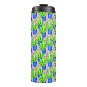 Aloe-Vera-Pflanzen mit violettem Hintergrund Thermosbecher