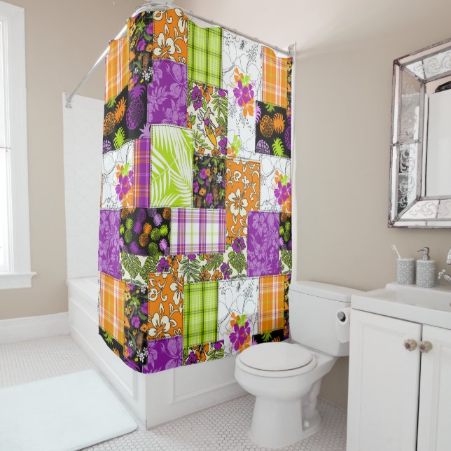 Aloha Patchwork Hawaiian Tropical Prints - Violet Duschvorhang (Beispiel)