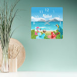 Aloha tropical beach flamingo florals quadratische wanduhr<br><div class="desc">In den Tropen: Hawaiian beach with blue and red Hibiscus flowers,  palm leaves,  fläingo and blue and yellow parrot. Coconut on the sandy beach,  blue ocean with waves and the blue sky. White Text: Aloha. A clock for your summer home or beach house.</div>