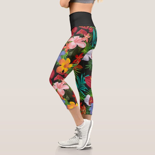 Aloha Tropical Blume Capri Leggings (Links)