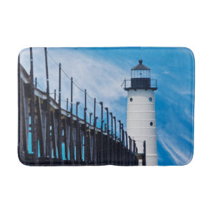 Along Manistee Badematte