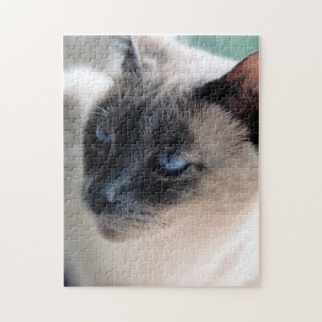 Aloof Siamese Cat Puzzle (Vertikal)