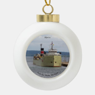 Alpena an Soo Ball oder an der Keramik Kugel-Ornament