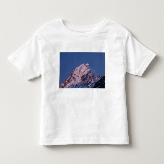 Alpenglow auf dem Aoraki Mount Cook, Mackenzie 2 Kleinkind T-shirt (Vorderseite)
