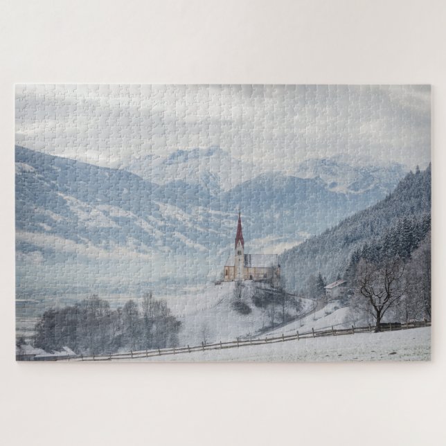 Alpenkirche in Zillertal, Österreich im Winter Puzzle (Horizontal)