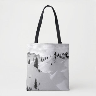 Alpenlandschaft: Schneesichere Berge