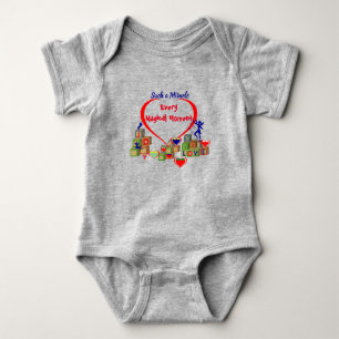Alphabet-Bauklötze Baby Strampler