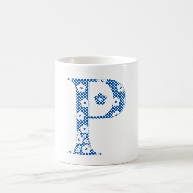 Alphabet der Blume P (blau und Punkte) Kaffeetasse (Mittel)