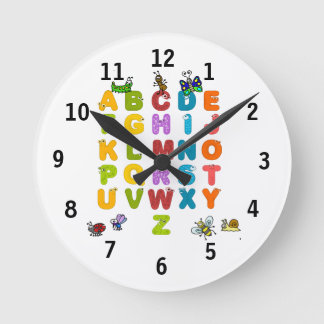 Alphabet- und Garteninsekten (Mittel) Wall Clock Runde Wanduhr