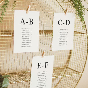 Alphabetische Creme-Hochzeitssitzordnungskarte Einladung