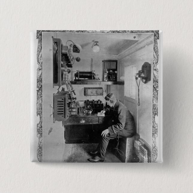 Als an Bord das ruinierte "titanische " Button (Vorderseite)