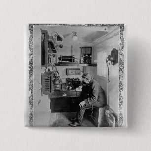 Als an Bord das ruinierte "titanische " Button