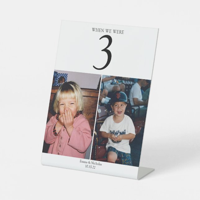 Als wir Tischnummern alt waren Sockelschild (Vorderseite)