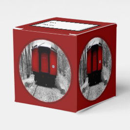 Alt modischer Dampfzug mit Red Caboose Favor B Geschenkschachtel