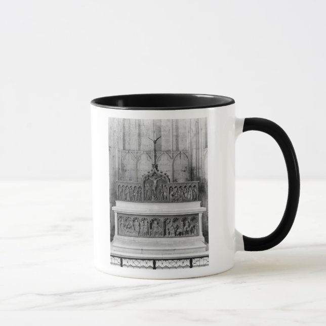 Altar und zwei Altarpieces verziert Tasse (Rechts)