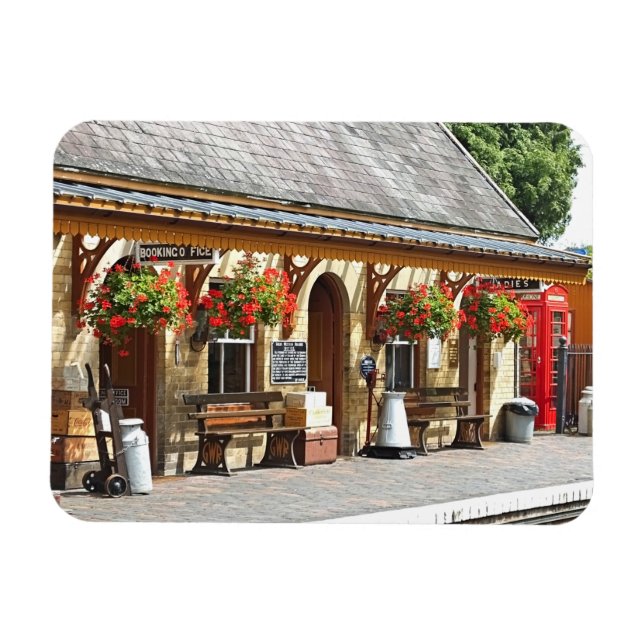 ALTBAHNHOF MAGNET (Horizontal)