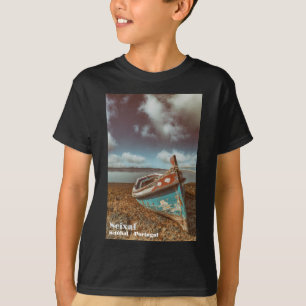 Alte Aiola. Traditionelles portugiesisches Boot am T-Shirt