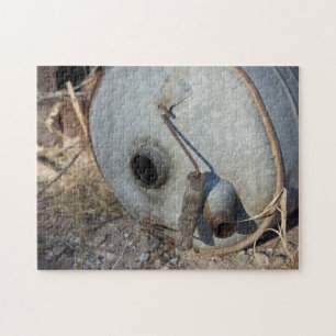 Alte antike Gasdose Puzzle