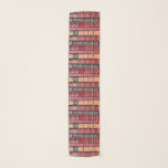 Alte Buchbibliothek Schal<br><div class="desc">Dieses Design besticht durch eine Sammlung Vintager und antiker Viktorianischer und edwardischer Buchstäbchen in den Farbtönen Bordeaux, Rose, Beige, Mitternachtsblau mit Goldverzierungen. Dazu gehören die englischen Essays 1909, Quo Vadis 1901, Great Achievement 1910, The Poetical Works of Bridges 1912, La Petite Soeur de Trott 1898. Allen, die Lieben buchen, gefallen...</div>