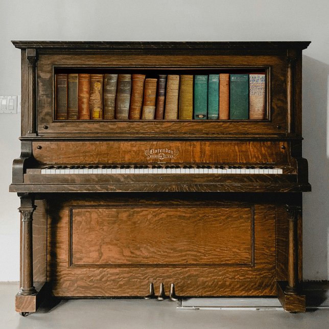 Alte Bücher auf der Decoupage der Regale Seidenpapier (Von Creator hochgeladen)