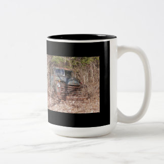 Alte Eisen-Tasse Zweifarbige Tasse