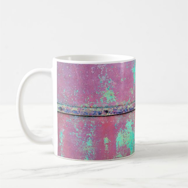 Alte grüne Wand mit Roststruktur. Grunge Kaffeetasse (Links)