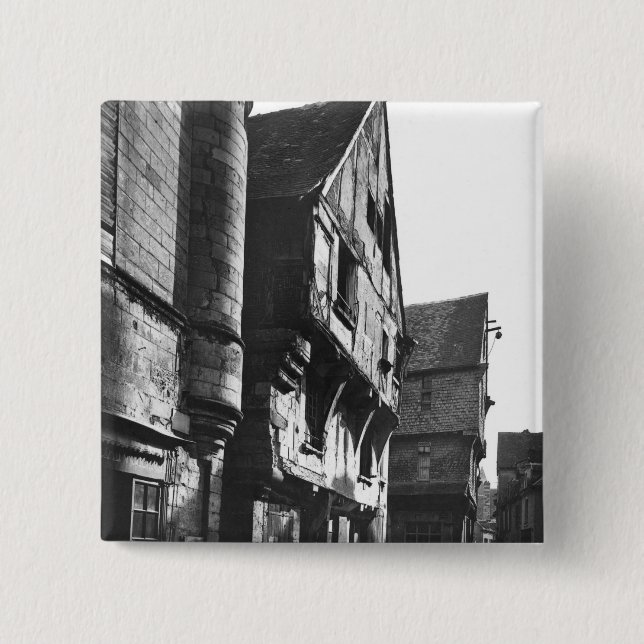 Alte Häuser bei großartigem Carroi Button (Vorderseite)