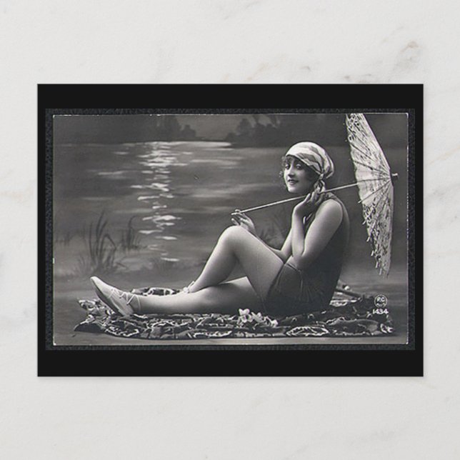 Alte Postkarte - Mädchen am Fluss (Vorderseite)