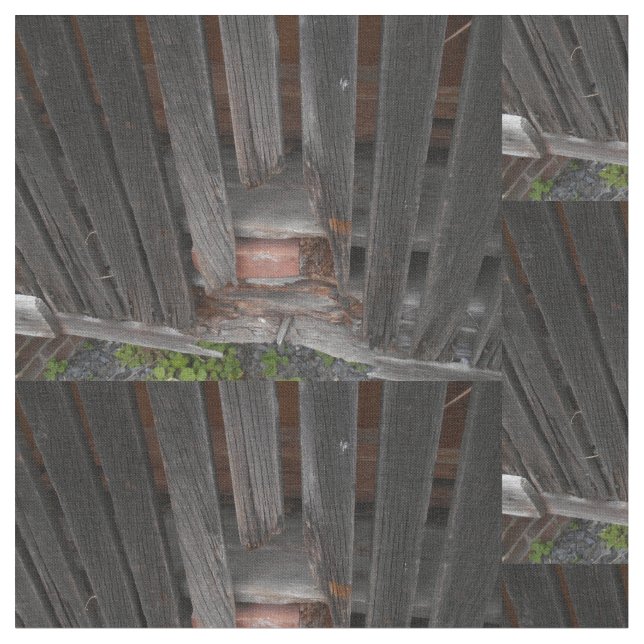 Alte Scheunen-Bretter und alter roter Backstein Stoff (Nahaufnahme)