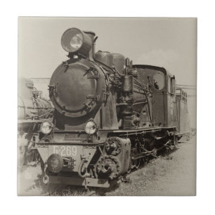 Alte Schmalspurdampflokomotive Gr-269 Fliese