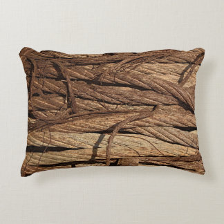 Alte schmutzige rostige industrielle Stahlkabel Dekokissen