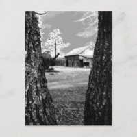 Alte Stallhalle Land Schwarz-Weiß-Foto