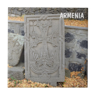 Alte Steinkreuze (Khachkars) in Armenien Fliese
