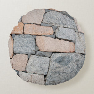 Alte Steinmauer eines antiken Schlosses. abstrakt, Rundes Kissen