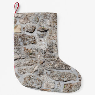 Alte Steinmauer in minderwertiger Festung, Belgrad Kleiner Weihnachtsstrumpf