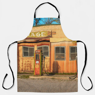 Alte Tankstelle im ländlichen Utah, USA. vintage,  Schürze